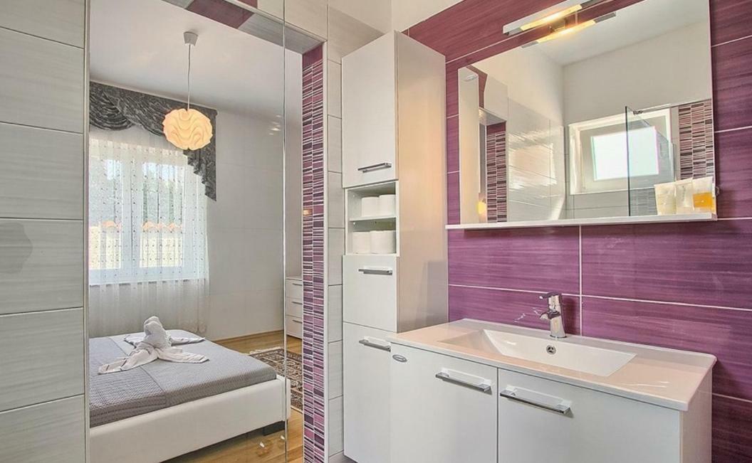 Zafirah Villa *